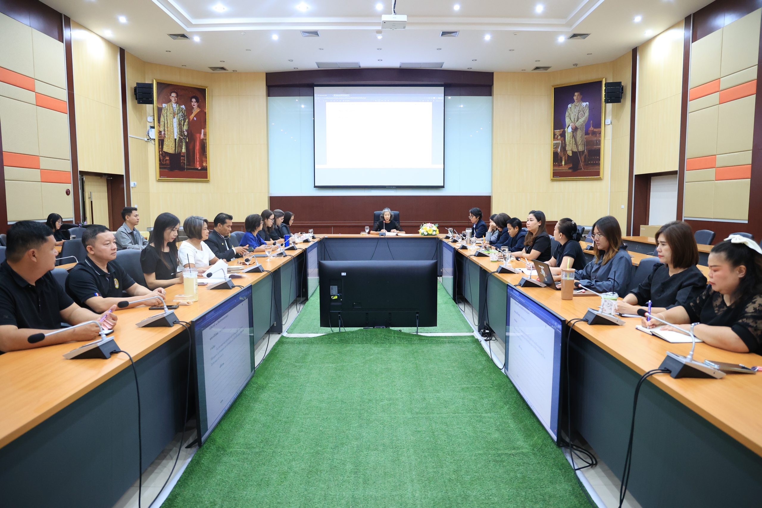 ประชุมคณะกรรมการบริหารสำนักงานอธิการบดี ครั้งที่ 3/2569
